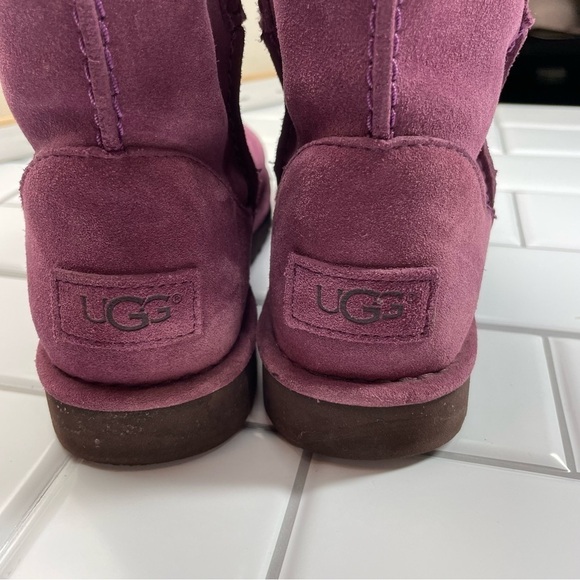 UGG Unlined Classic Mini PURPLE Treadlite BOOTS - Picture 14 of 14